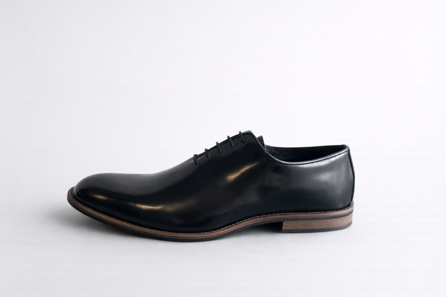 ΜΑΥΡΟ ΔΕΡΜΑΤΙΝΟ LACE-UP