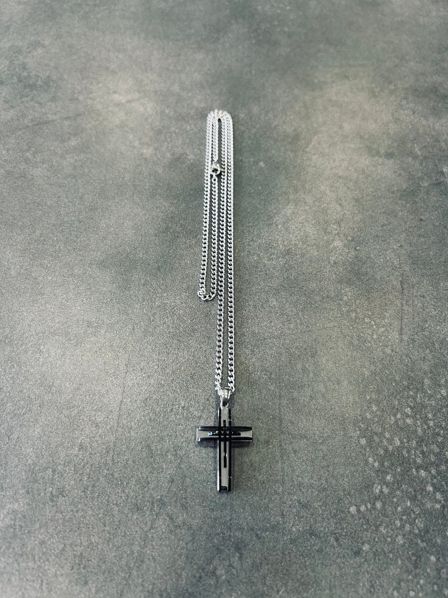 ΣΤΑΥΡΟΣ ΜΕ ΨΙΛΗ ΑΛΥΣΙΔΑ