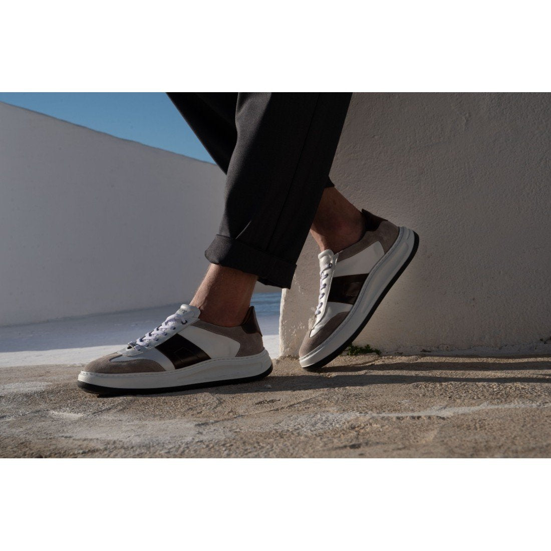 ΛΕΥΚΑ ΑΝΔΡΙΚΑ ΔΕΡΜΑΤΙΝΑ SNEAKERS ΚΟΝΙΑΚ/ΜΠΕΖ-RAYMONT