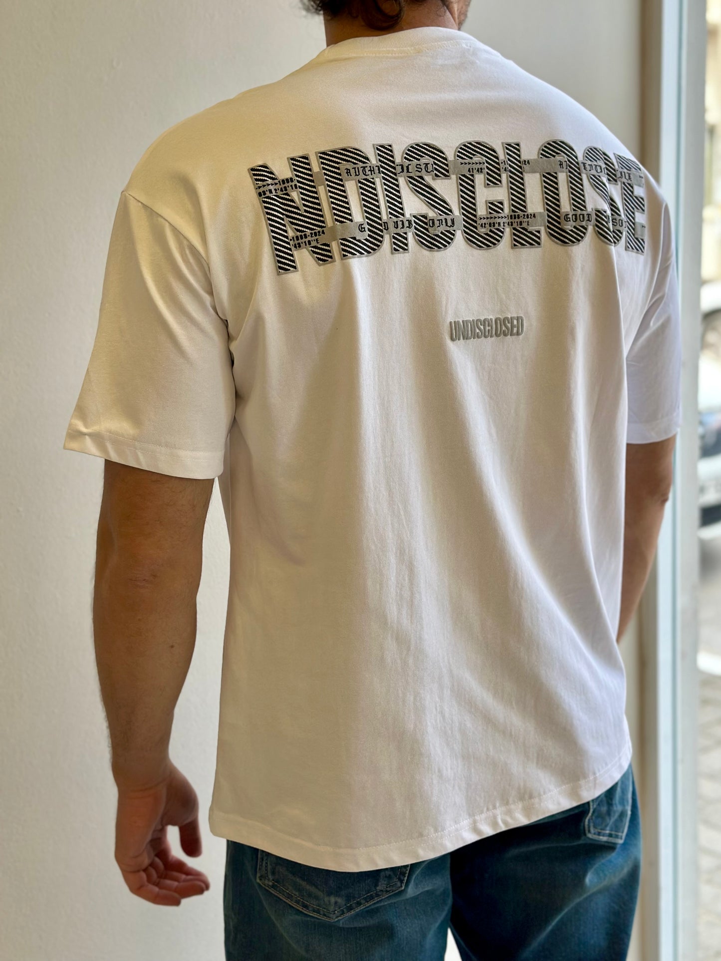 T-SHIRT ΣΕ ΤΡΙΑ ΧΡΩΜΑΤΑ