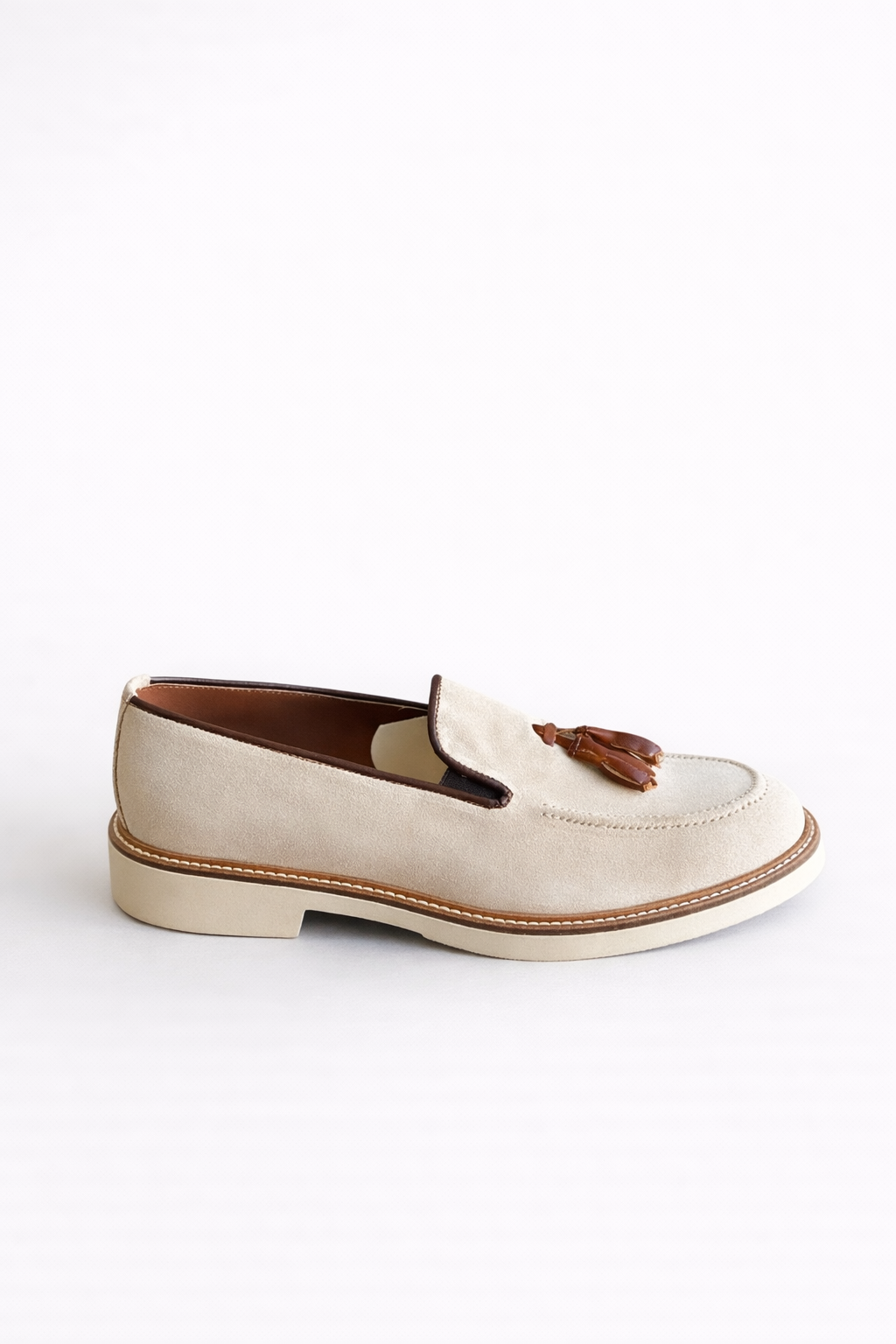 ΜΠΕΖ ΔΕΡΜΑΤΙΝΙΑ ΜΟΚΑΣΙΝΙΑ ΜΕ ΦΟΥΝΤΑΚΙΑ